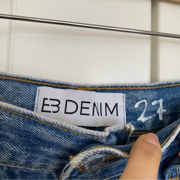 EB Denim OG Vintage Shorts - reworked vintage Levi’s - Picture 5 of 9